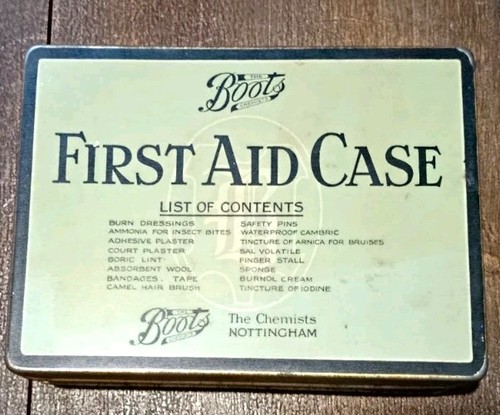 Boots vintage metal first aid - metal,
