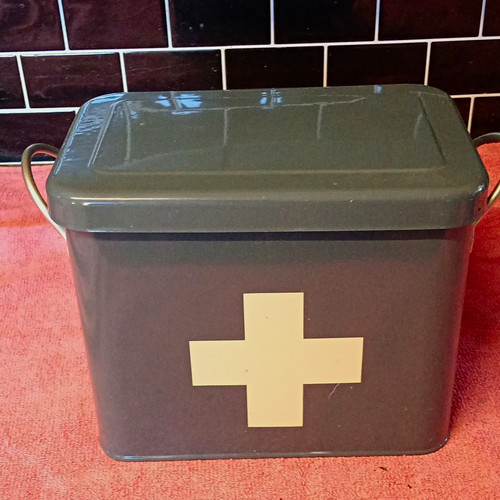 Green metal first aid - aid, storage